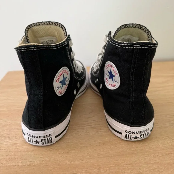 Women’s Converse All Star - Picture 4 of 5